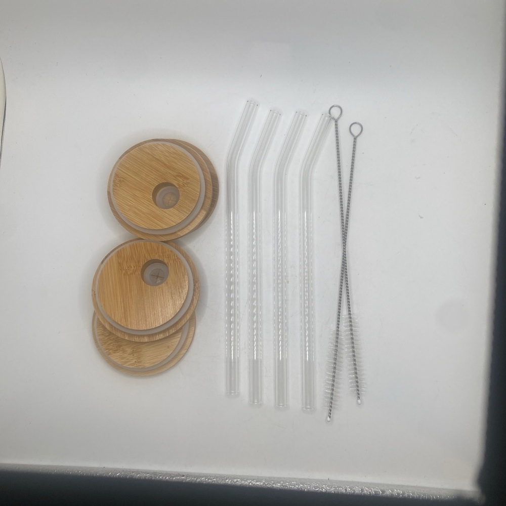 4-Pack Glass of 16oz Cups with Bamboo Lids & Straws + 2 Cleaning Brushes - Picture 6 of 8